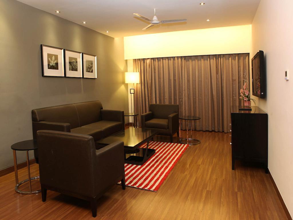 The Kay Hotel Vijayawada Room photo